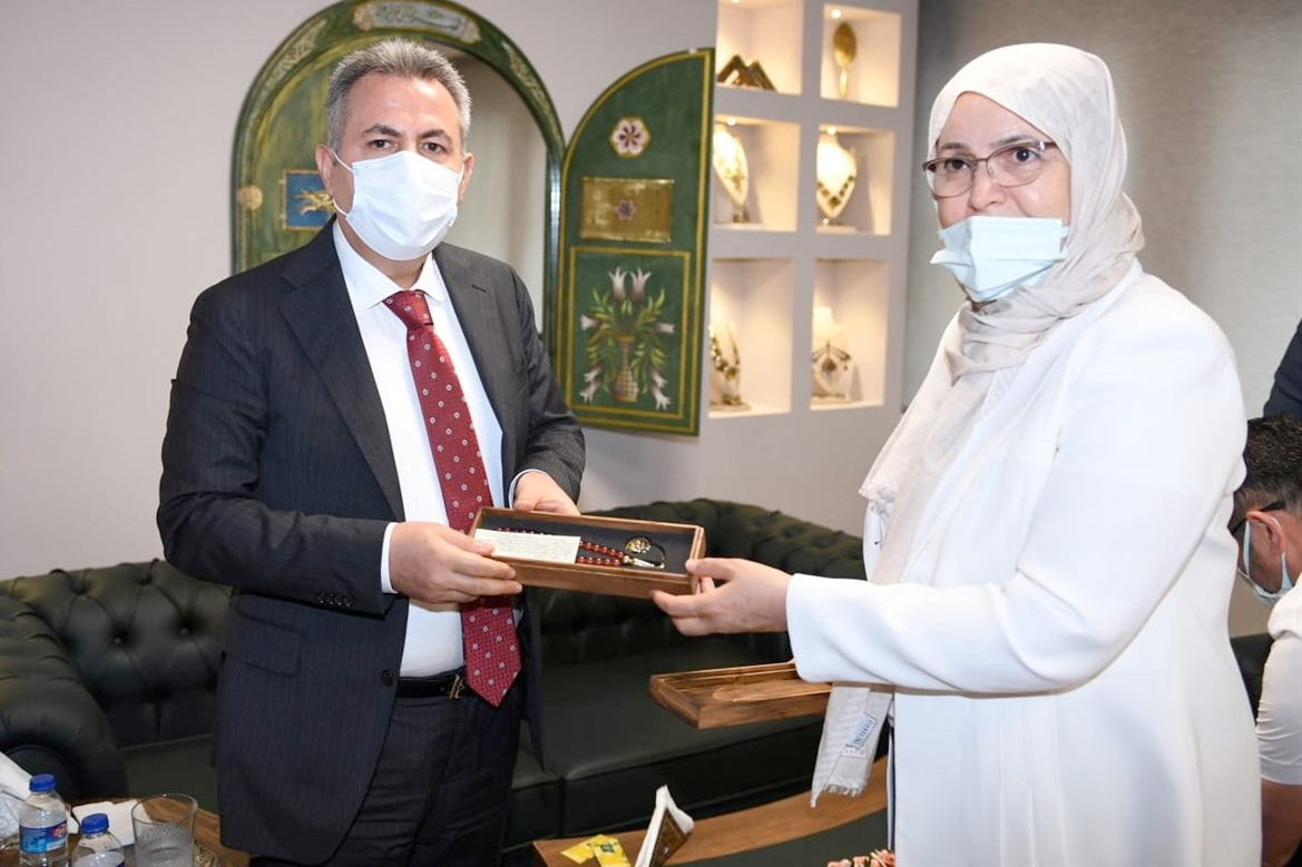 Vali Elban, Olgunlaşma Enstitüsü’nün konuğu oldu Vali Elban, Olgunlaşma Enstitüsü’nün konuğu oldu