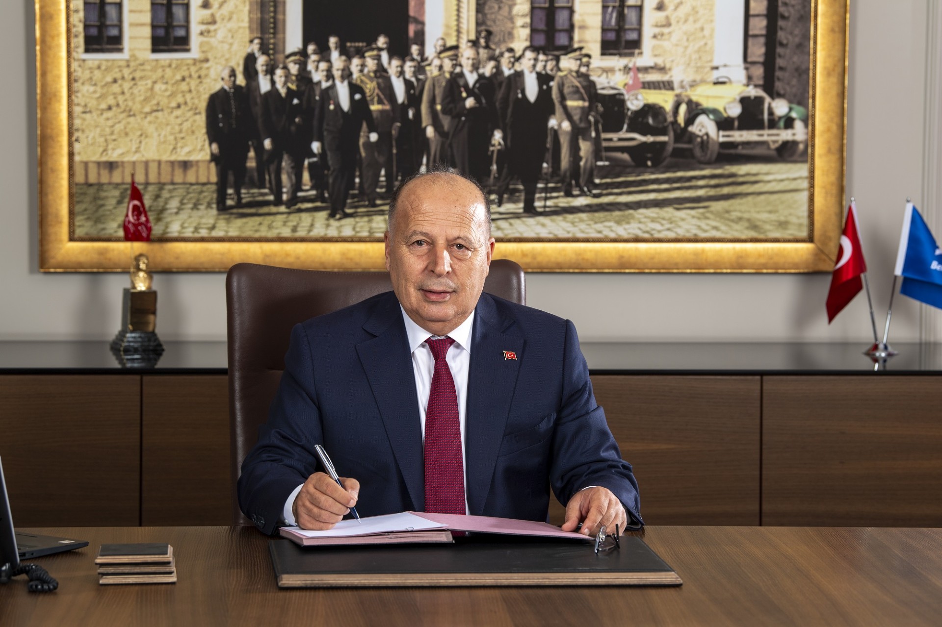 BAŞKAN DEMİRÇALI; “BARIŞIN EGEMEN OLDUĞU BİR TÜRKİYE MÜMKÜN” DEDİ