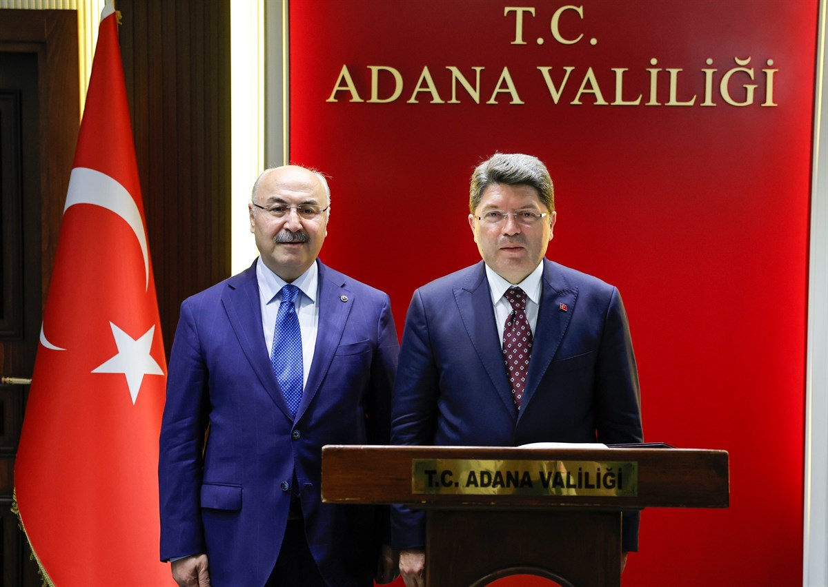 ADALET BAKANI YILMAZ TUNÇ’TAN ADANA VALİSİ KÖŞGER’E ZİYARET