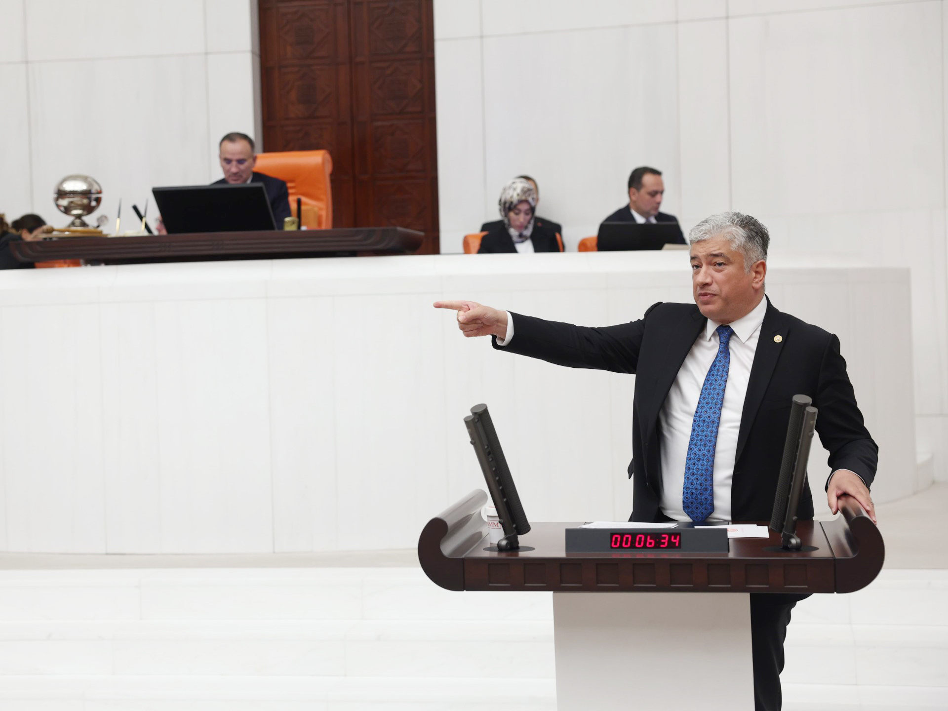 SADULLAH KISACIK, MADENCİLİK YASASI’NIN MİLLETİN DEĞİL, BİR AVUÇ ŞİRKETİN YARARINA OLDUĞUNU SÖYLEDİ