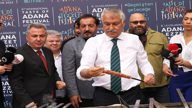 ZEYDAN KARALAR’SIZ ADANA’NIN DA ADANA KEBABININ DA TADI KALMADI