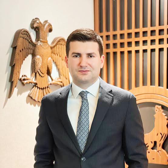 Ahmet Yiğit Yıldırım’dan gençliğe tarihi mesaj!