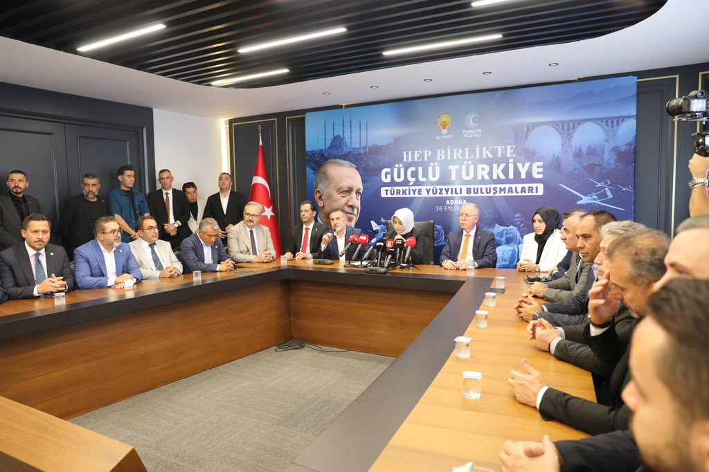 AK PARTİ’DE “TÜRKİYE YÜZYILI BULUŞMALARI”