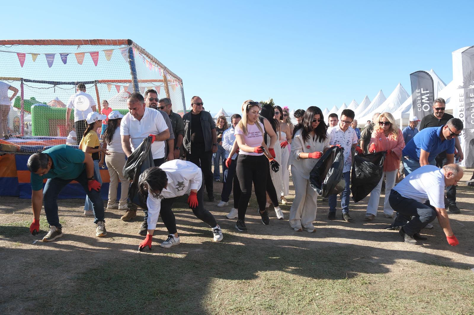 GÜNGÖR GEÇER VE ALİ DEMİRÇALI BİRLİKTE MINTIKA TEMİZLİĞİ YAPTI