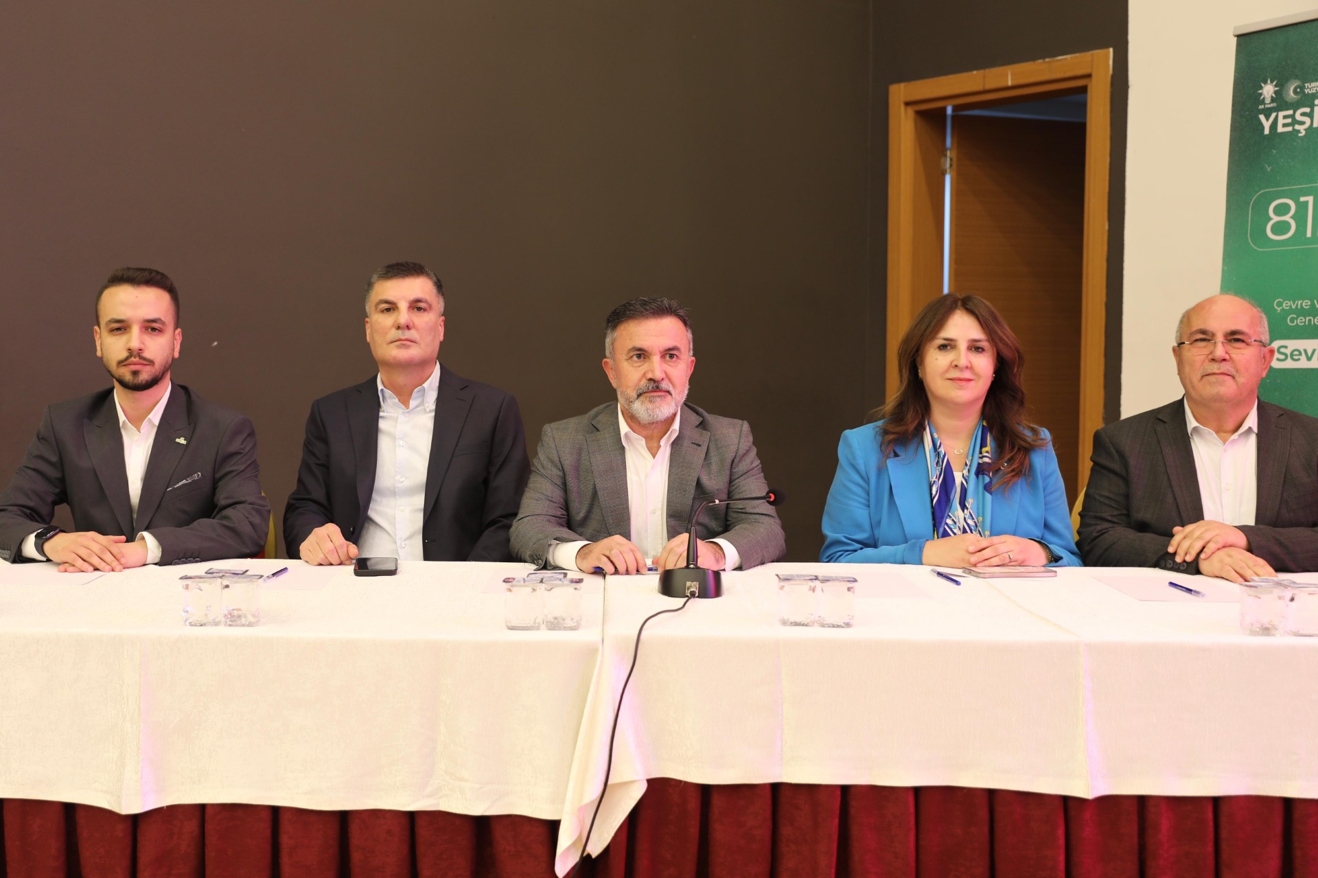 AK Parti Adana teşkilatında birlik ve beraberlik vurgusu
