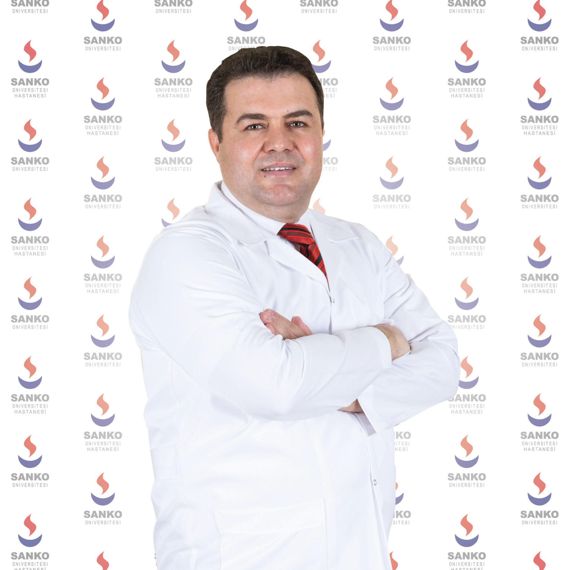 DOÇ.DR. TANRIVERDİ: TEKRAR EDEN BOĞAZ AĞRISI BİRÇOK HASTALIĞIN İŞARETİ OLABİLİR