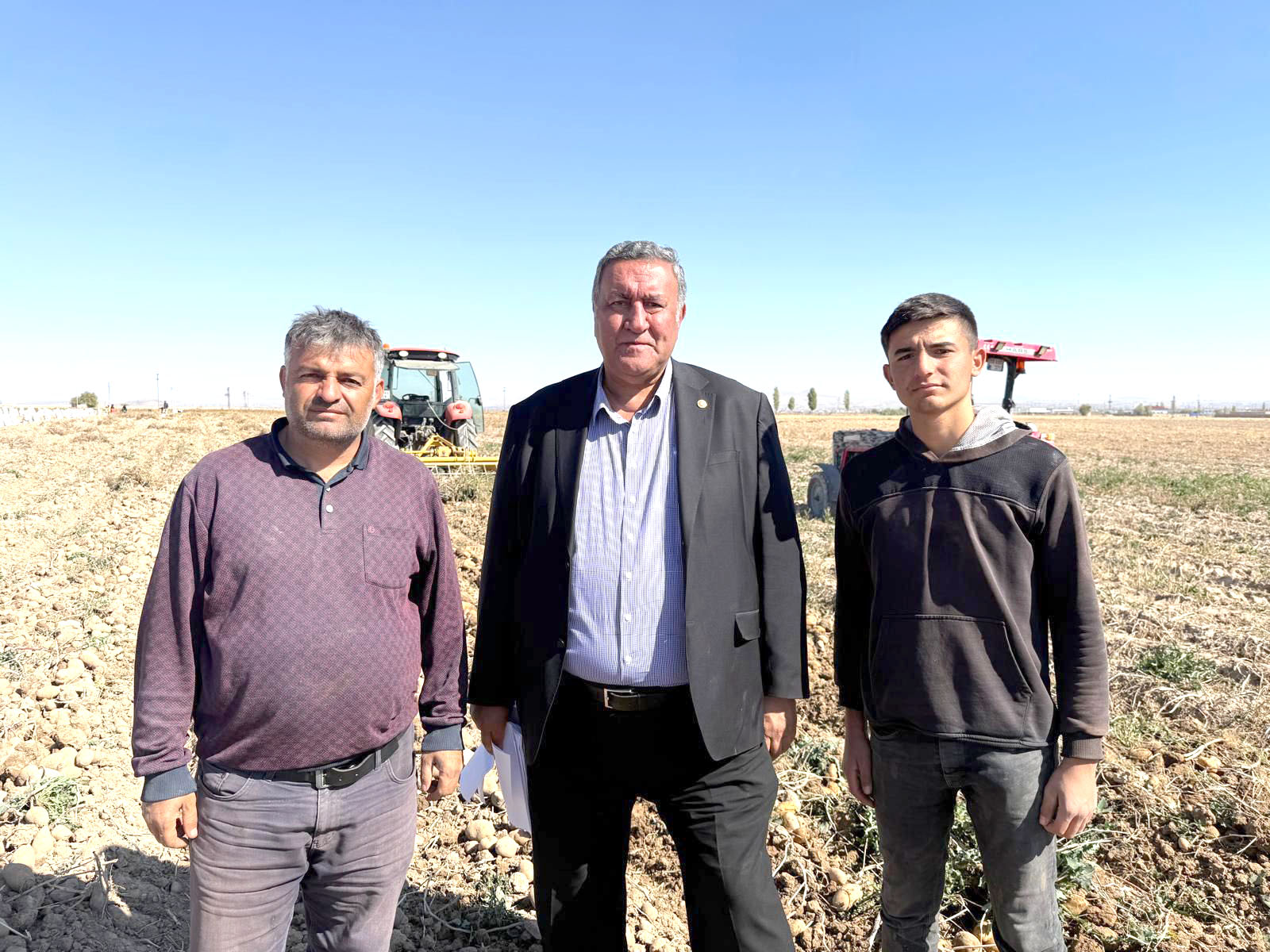 ÇİFTÇİ BORCUNU ÖDEYEMİYOR