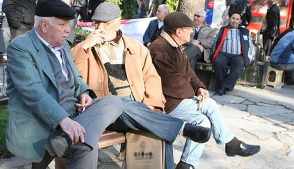YILBAŞINDA EMEKLİ VE MEMURA YAPILACAK ZAM ORANLARI NETLEŞMEYE BAŞLADI