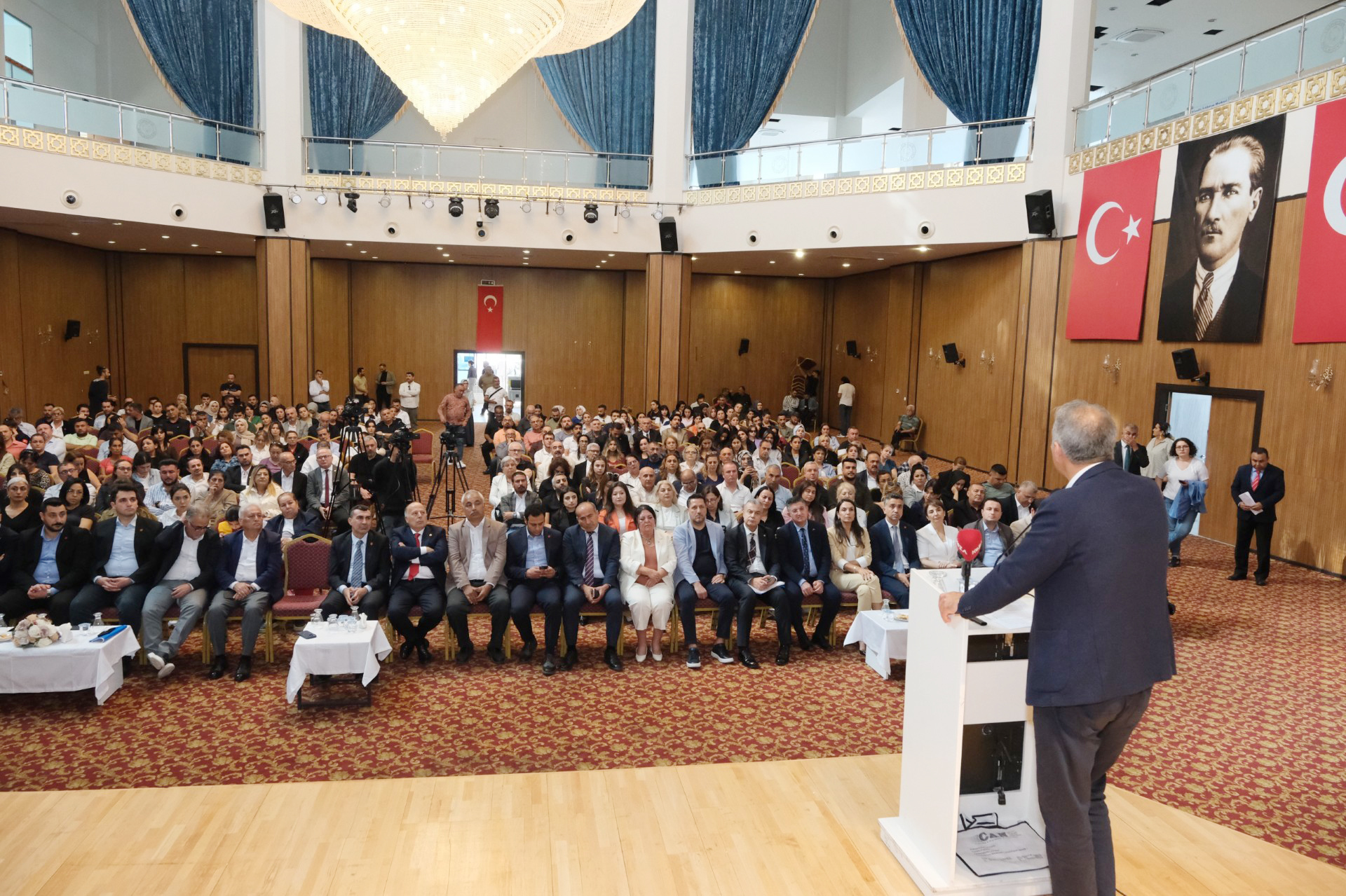 CHP’NİN TERTİPLEDİĞİ “HER ÇOCUĞUN HAKKI; DİRENÇLİ KENTLER SAĞLIKLI YAŞAM VE ÇEVRE PANELİ” YAPILDI