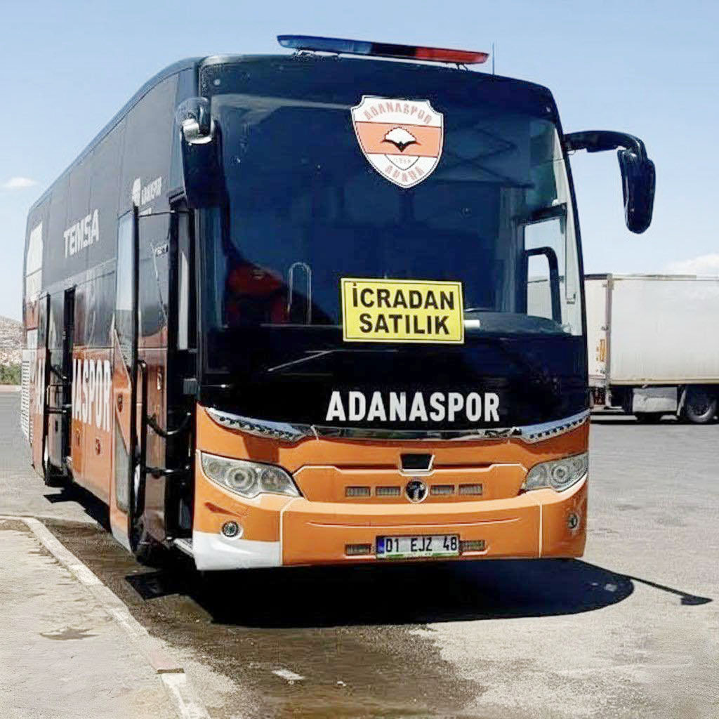 ADANASPOR’UN OTOBÜSÜ 3 ARALIK’TA İCRADAN SATIŞA ÇIKIYOR