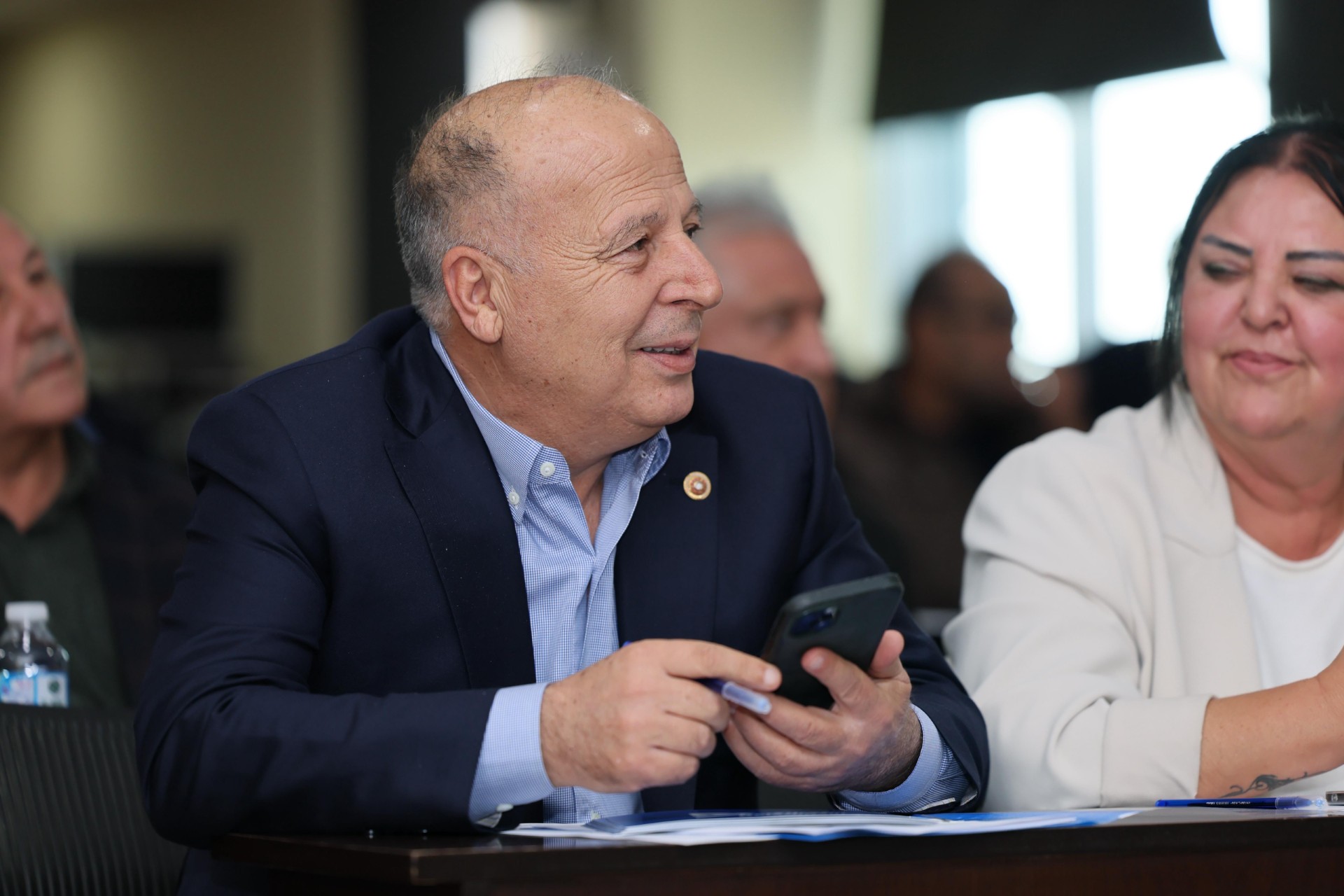 YAPAY ZEKA ChatCPT BAŞKAN  ALİ DEMİRÇALI’DAN ÖZÜR DİLEDİ