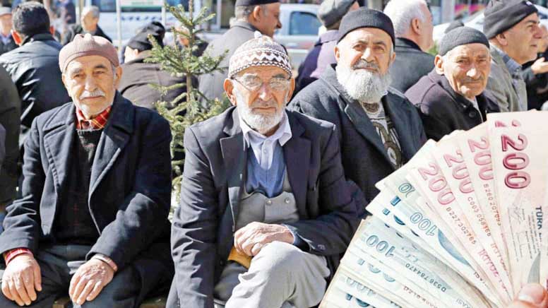 EMEKLİLER GÖZÜNÜ OCAK AYINA ÇEVİRDİ