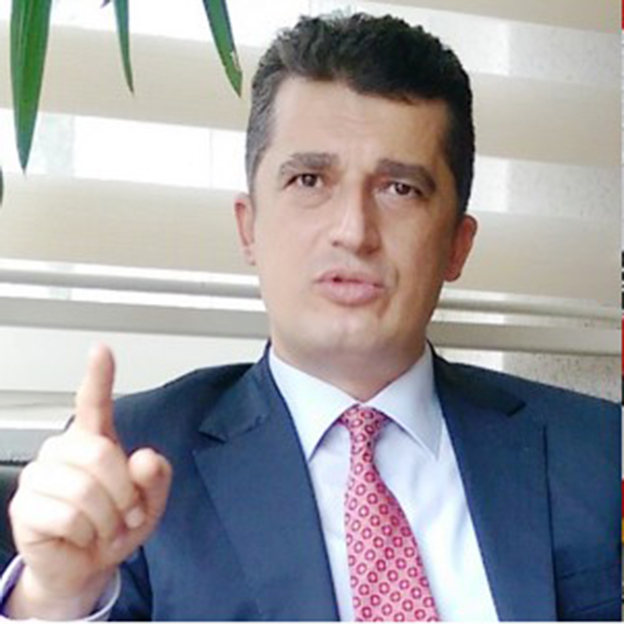 “ÖĞRENCİLER YAPAY ZEKAYA MI TESLİM OLACAK?” 