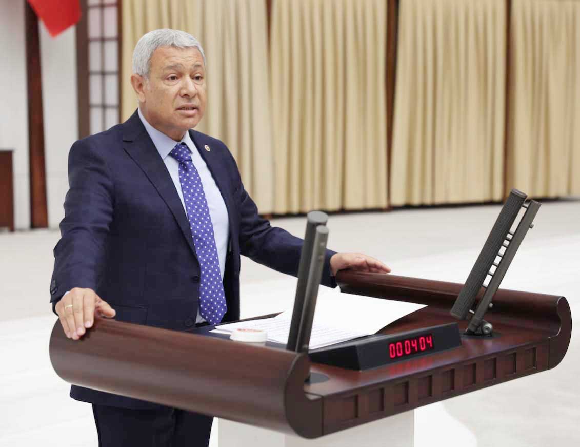 “MİLLET TANEYLE ZEYTİN ALIYOR”