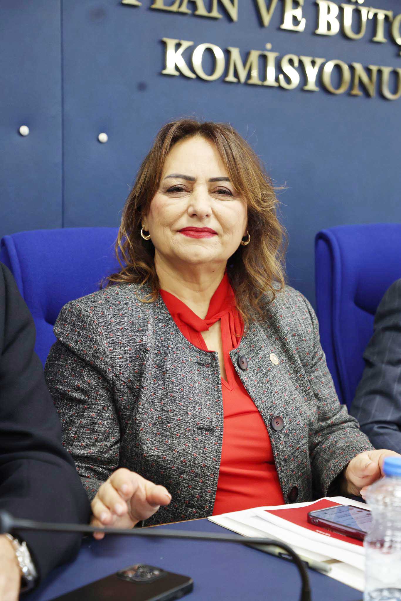 Dr. Müzeyyen Şevkin, iş barışı ve adalete vurgu yaptı