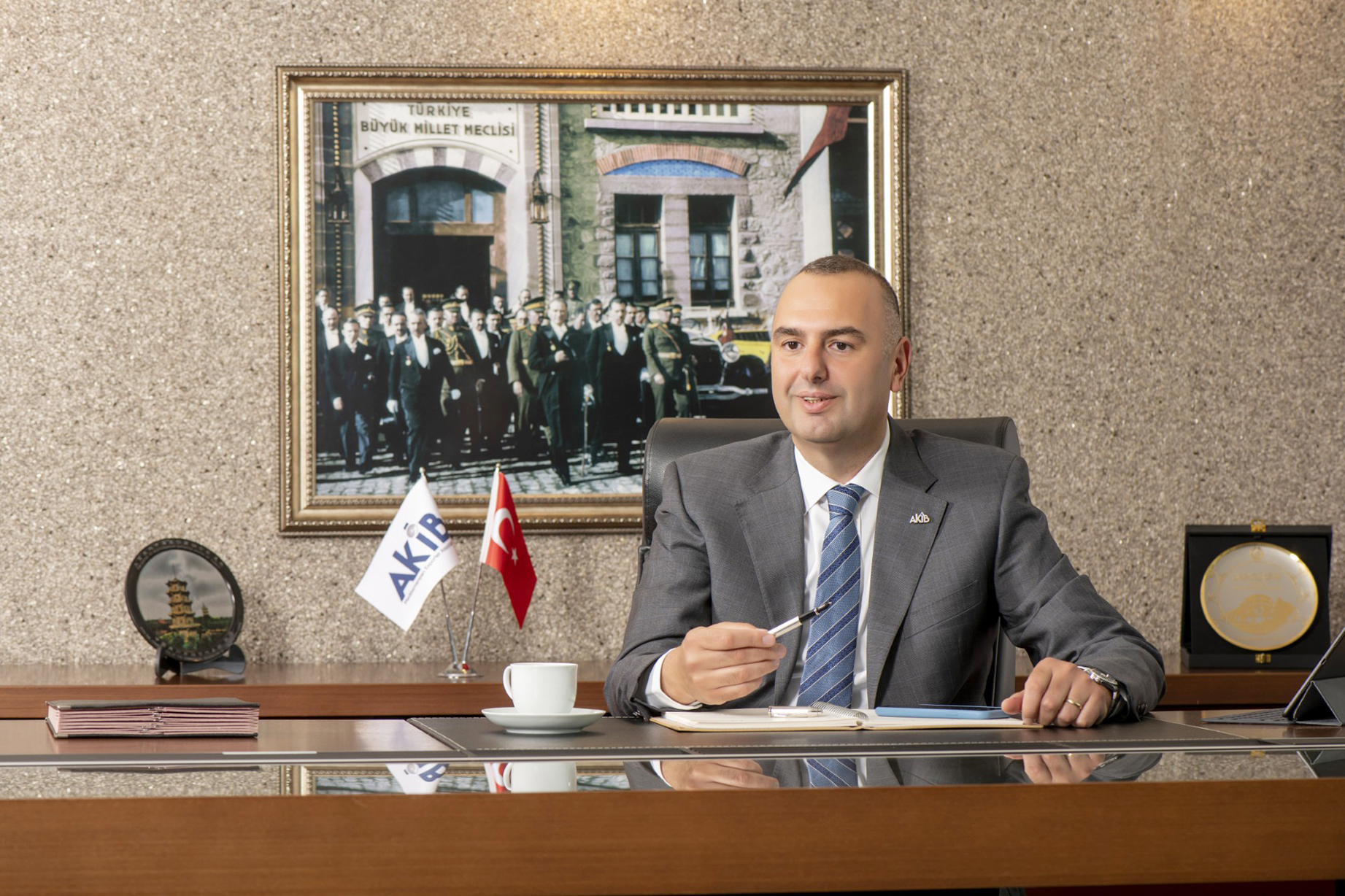 TÜRKİYE’NİN EKİM AYI YAŞ MEYVE SEBZE İHRACATI  YÜZDE 16 ARTIŞLA 334 MİLYON DOLARI AŞTI