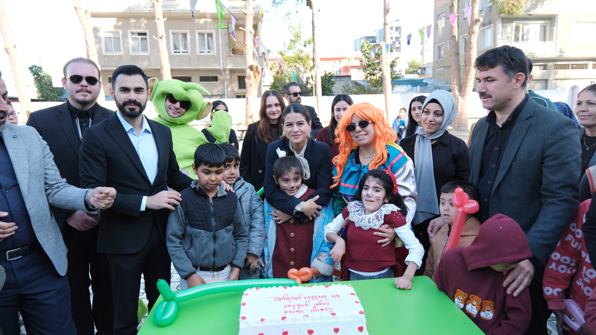 SEVİL AYDAR YILDIZ, ÖZEL ÇOCUKLARLA BİRARADA