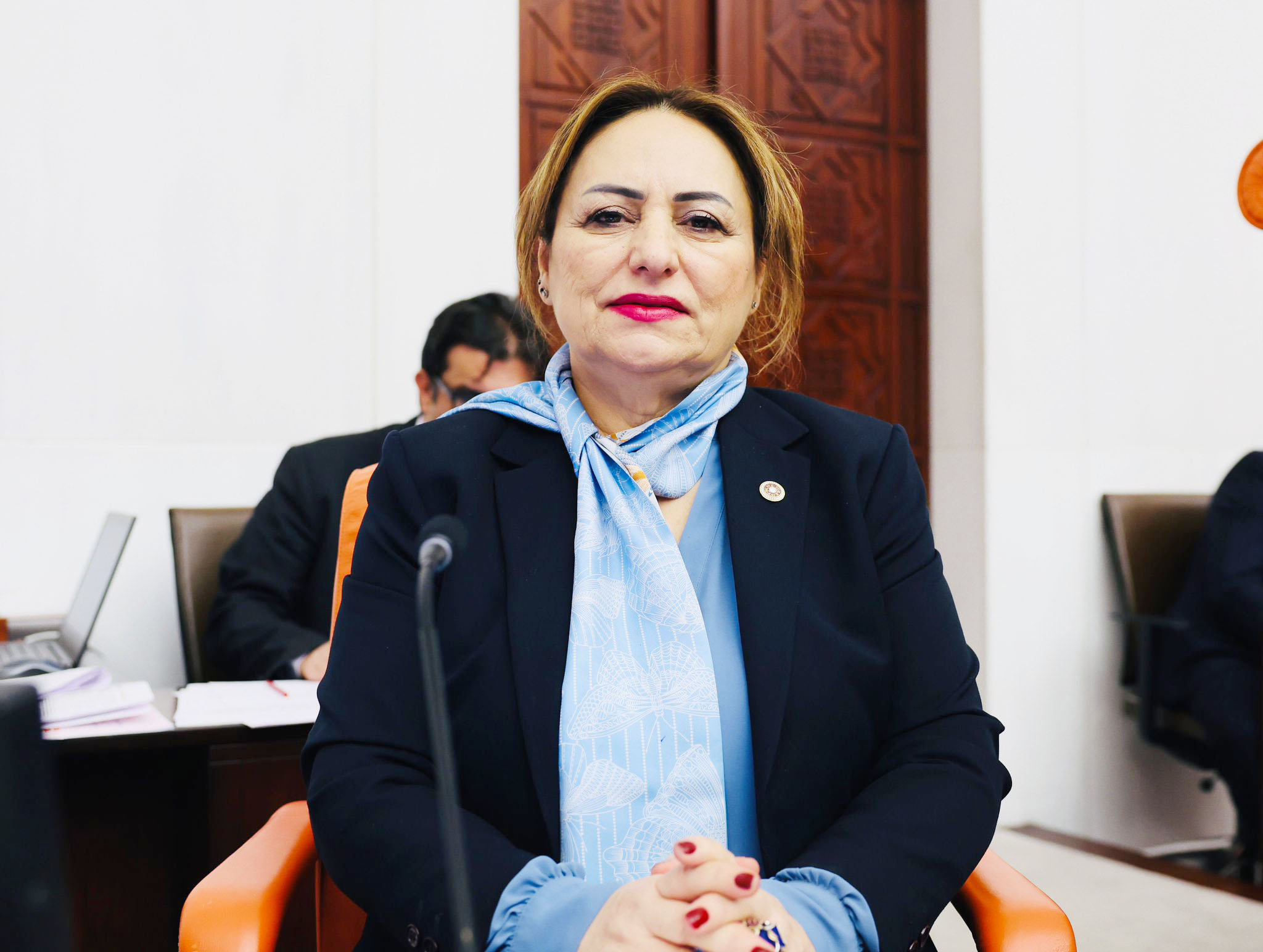 “VATANDAŞ EZİM EZİM EZİLİYOR”